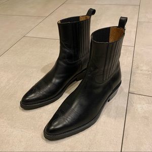 TOGA VIRILIS MENS BLACK LEATHER CHELSEA BOOTS, SIZE 41 (Mens 8)